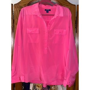 Old Navy Fusha Button up